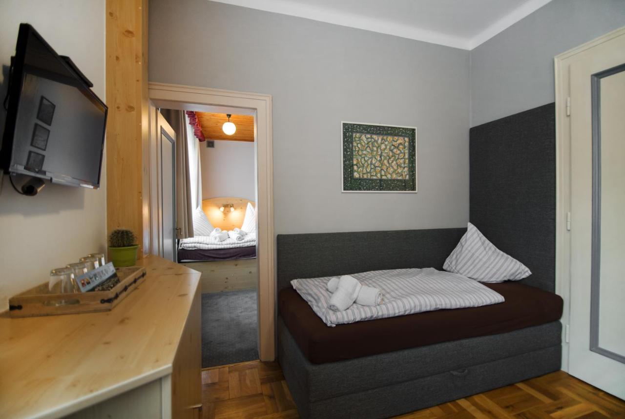 Pension Ayky Jablonec nad Nisou Ngoại thất bức ảnh