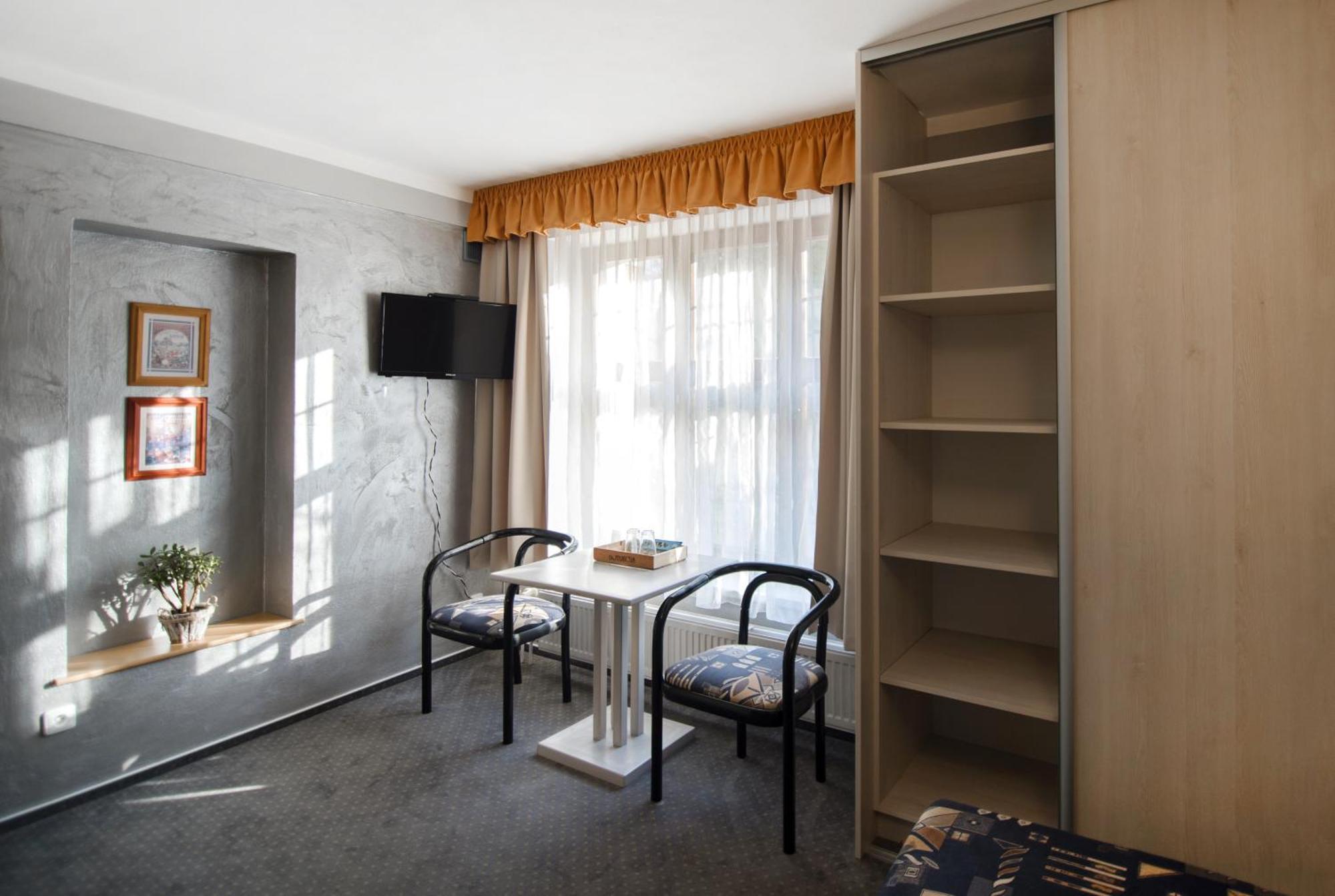 Pension Ayky Jablonec nad Nisou Phòng bức ảnh