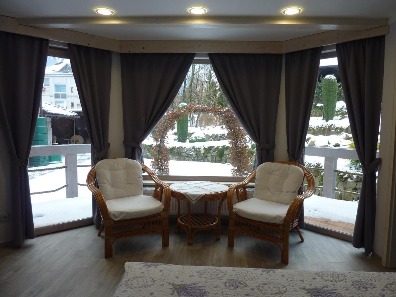Pension Ayky Jablonec nad Nisou Ngoại thất bức ảnh