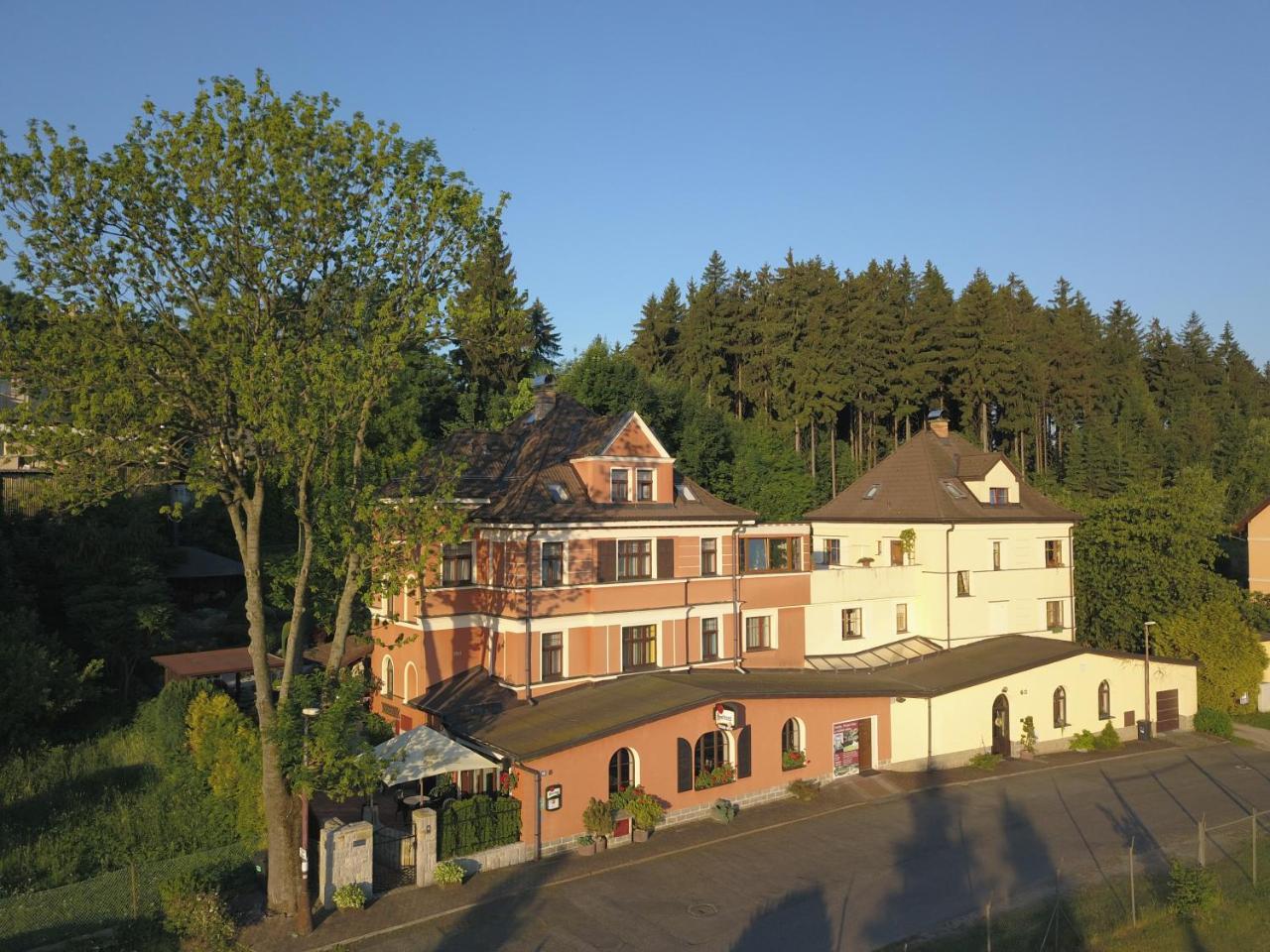 Pension Ayky Jablonec nad Nisou Ngoại thất bức ảnh